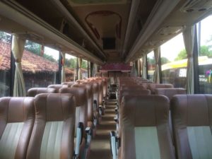 Sewa Bus di Jakarta Barat