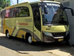 Sewa Bus Medium Bekasi